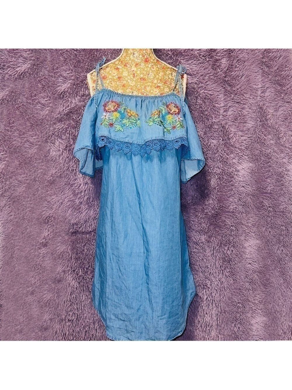 Love by Chesley NWOT Denim Off-shoulder Dress - Picture 2 of 9